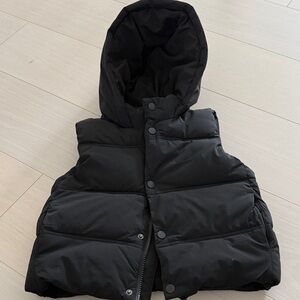 Zara Black Puffer Hooded Vest for Kids 3-4